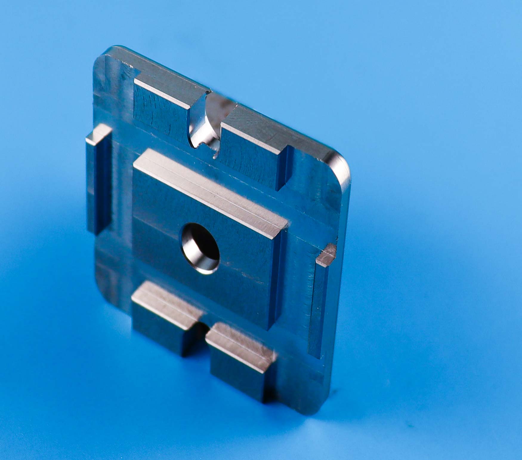 タングステンプレート加工